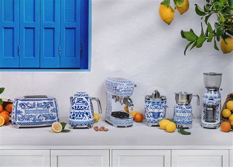 smeg brödrost dolce gabbana|dolce and gabbana blu mediterraneo.